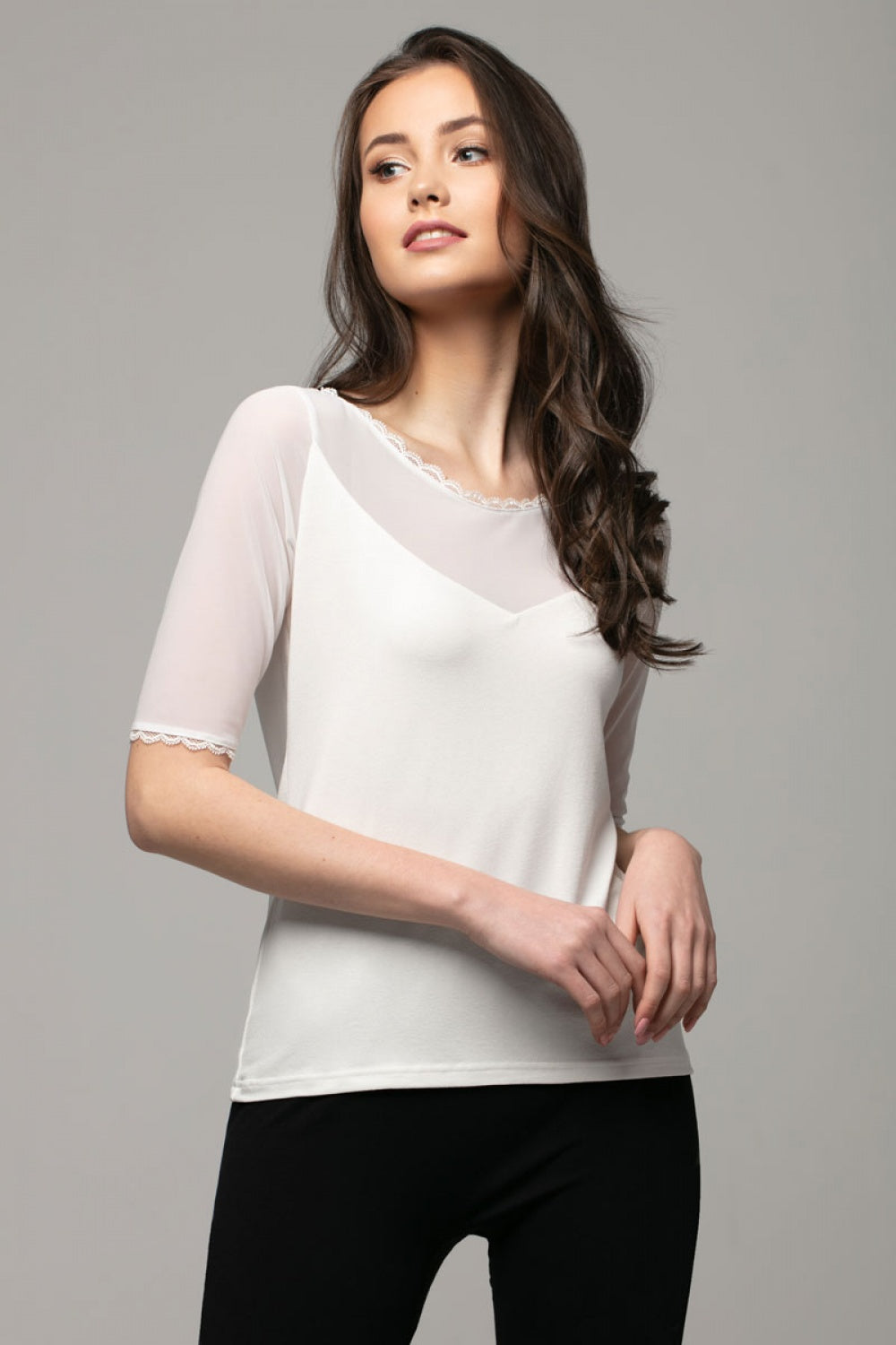 Blouse model 133554 Violana