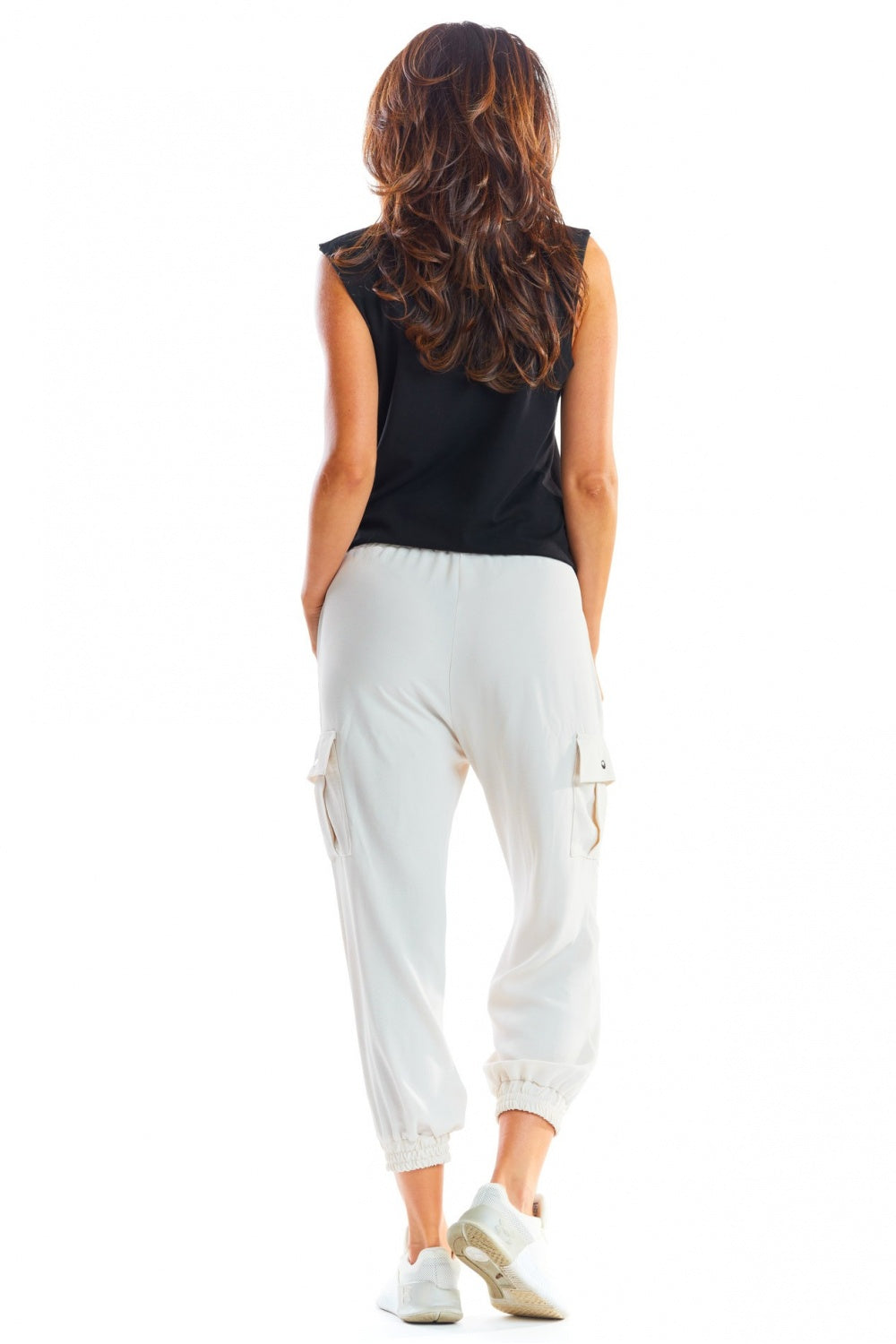 Women trousers model 144670 awama