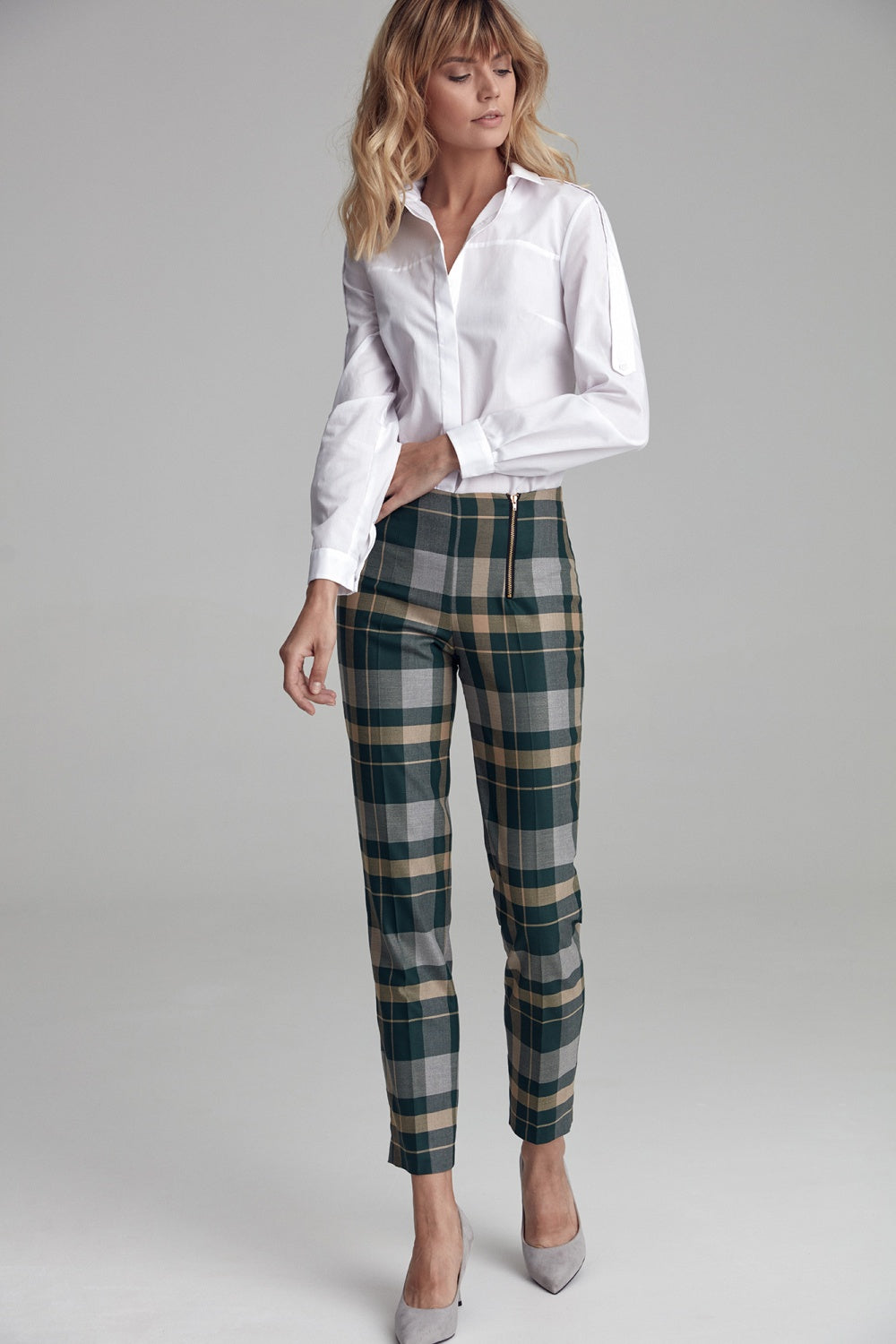 Women trousers model 149389 Nife