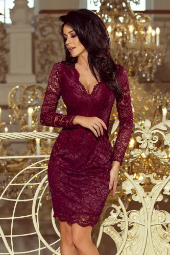 Lace dress with neckline